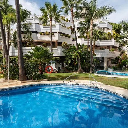 Apartment Fuente Aloha By Interhome