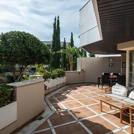Apartment Fuente Aloha By Interhome Marbella